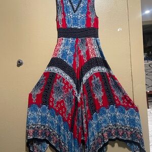 Bila Blue and Black Patterned Garment